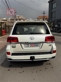 تويوتا لاندكروزر